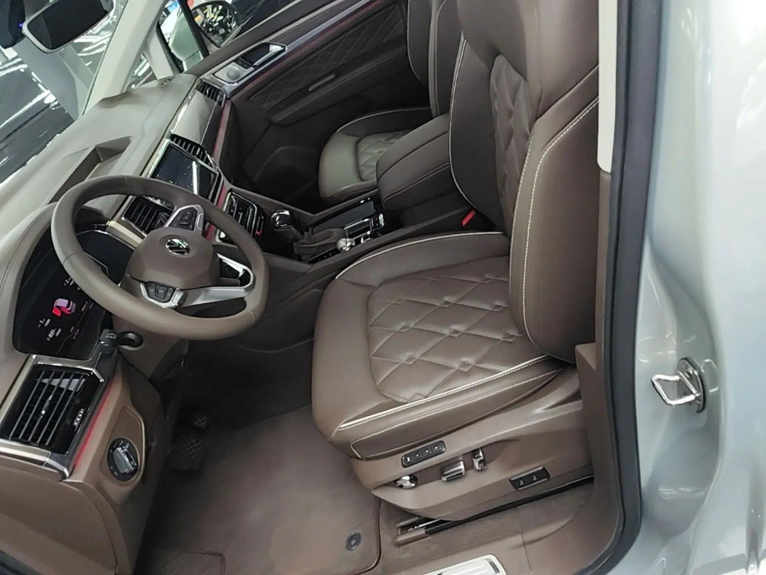 Volkswagen Viloran 2020 380TSI Flagship Edition — миниатюра 18