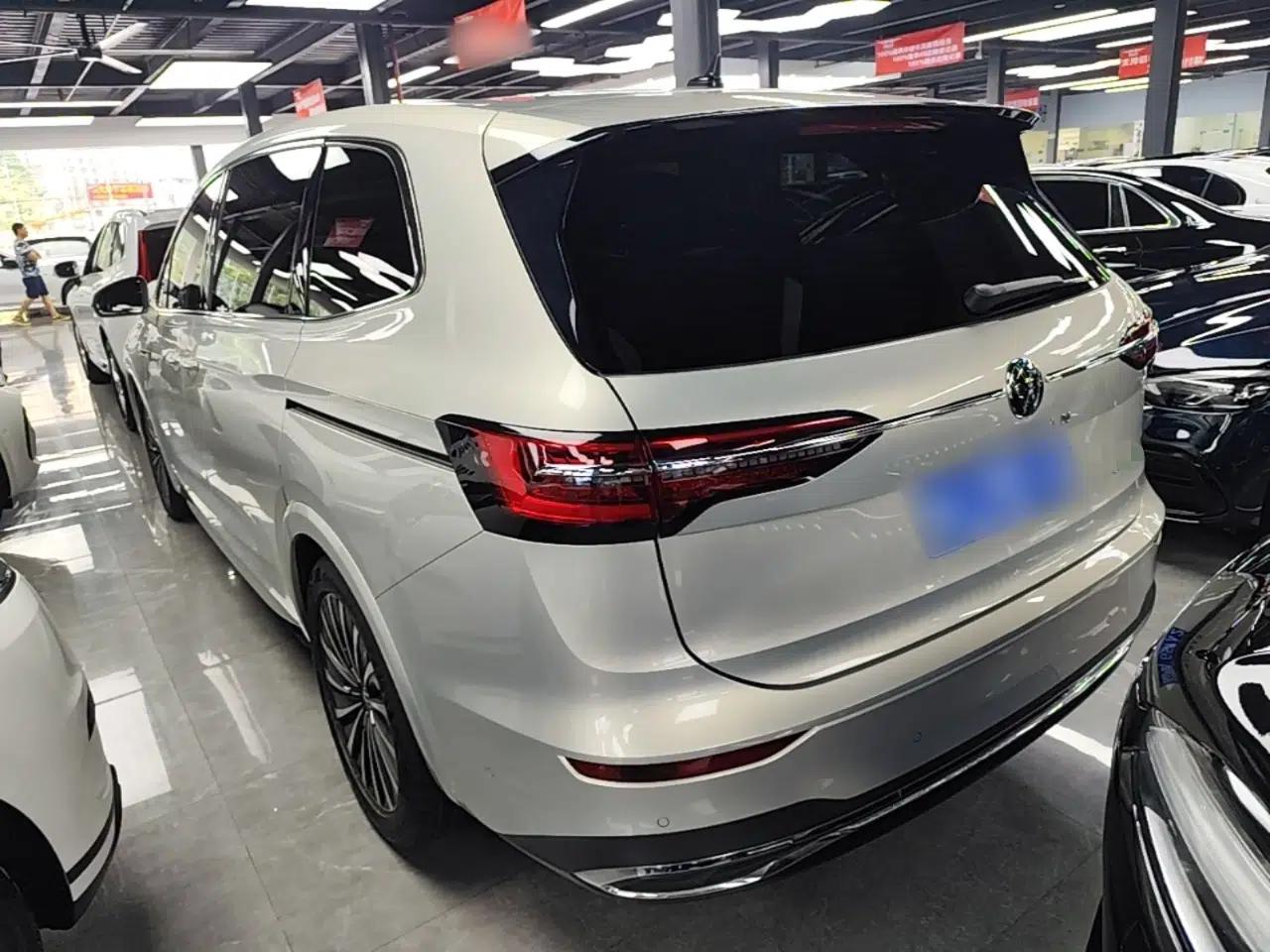 Volkswagen Viloran 2020 380TSI Flagship Edition — миниатюра 4