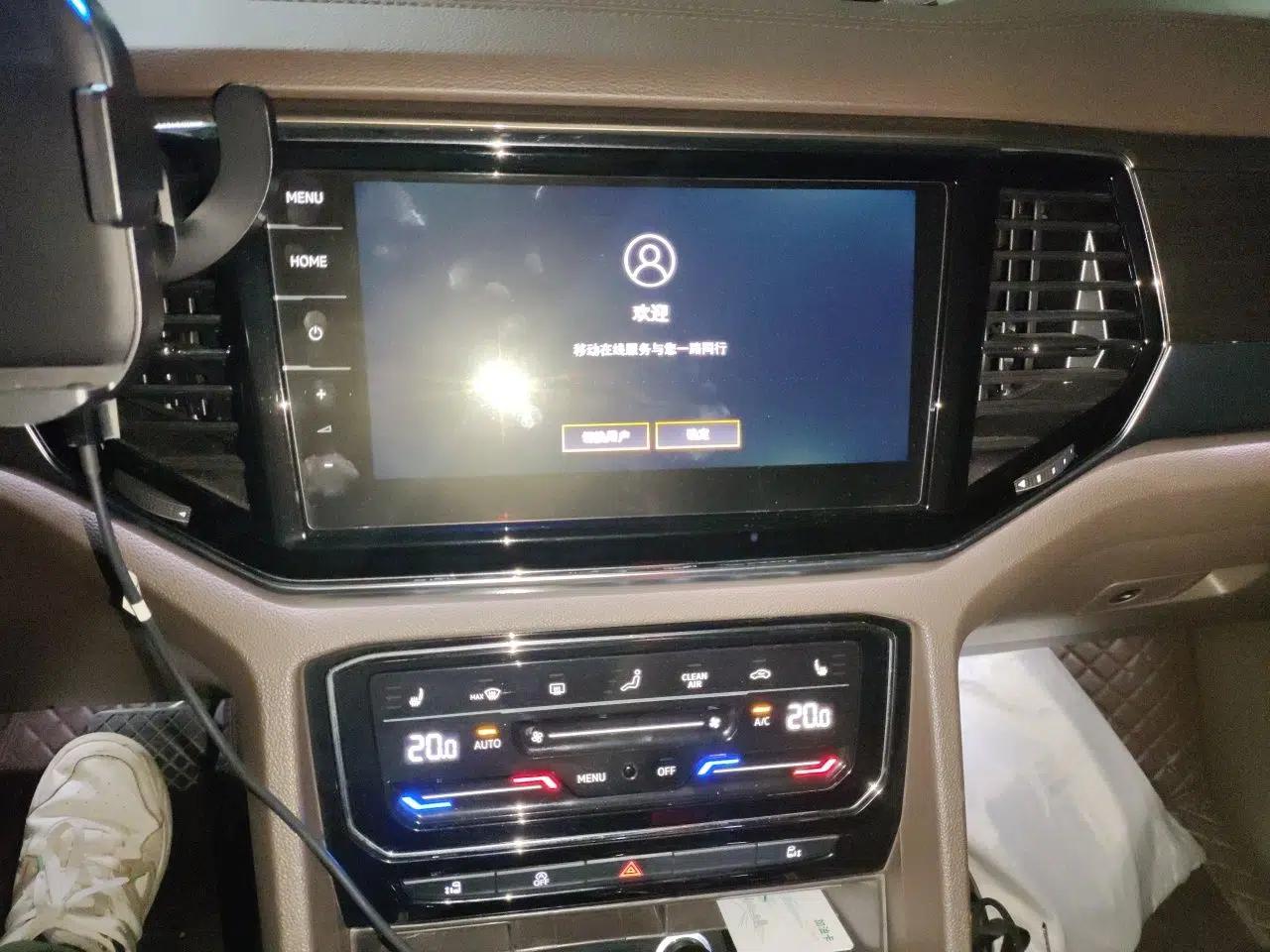 Volkswagen Viloran 2020 330TSI Luxury Edition — миниатюра 14