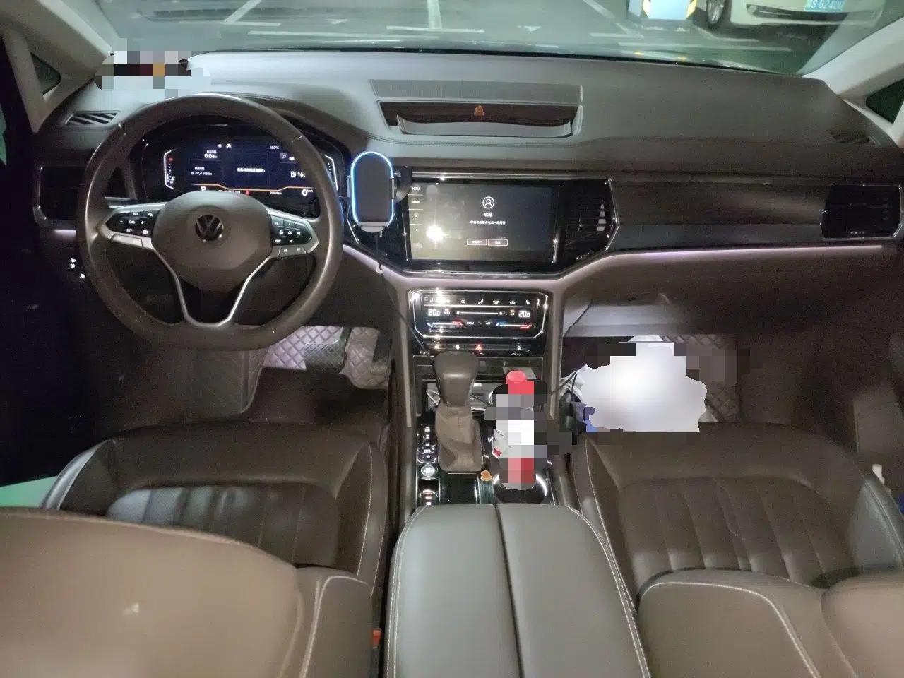 Volkswagen Viloran 2020 330TSI Luxury Edition — миниатюра 10