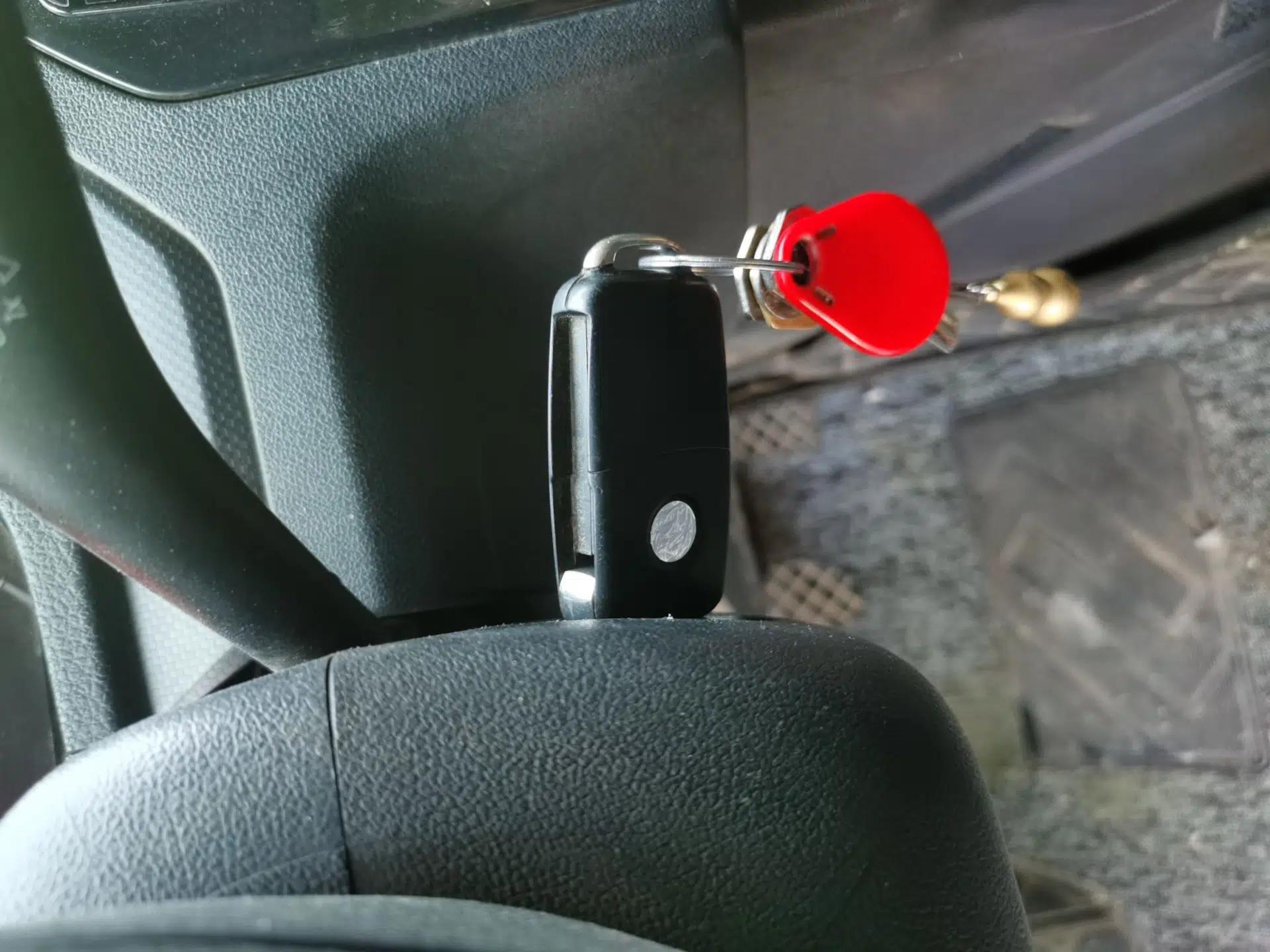 Volkswagen Jetta 2017 1.5L Manual Fashion Edition — миниатюра 9