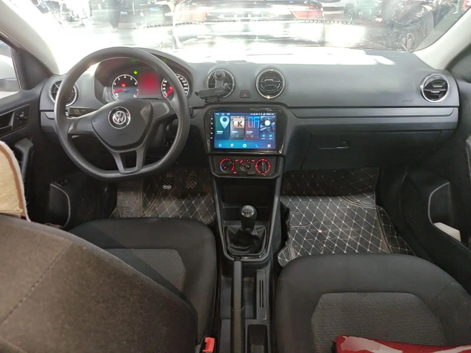 Volkswagen Jetta 2017 1.5L Manual Fashion Edition — миниатюра 13