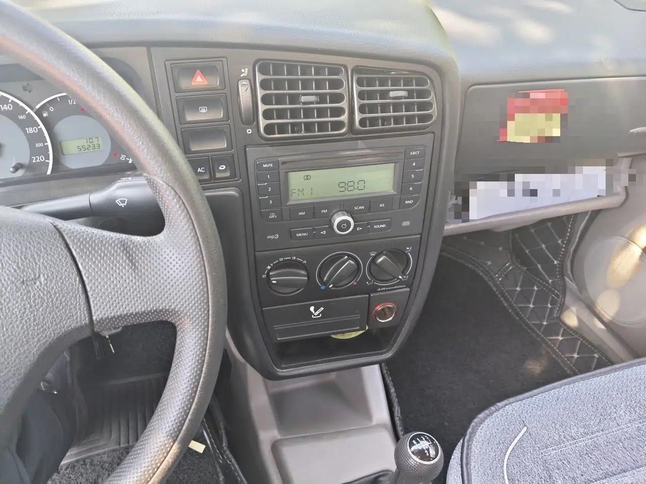 Volkswagen Jetta 2008 CIF Spring Model — миниатюра 14