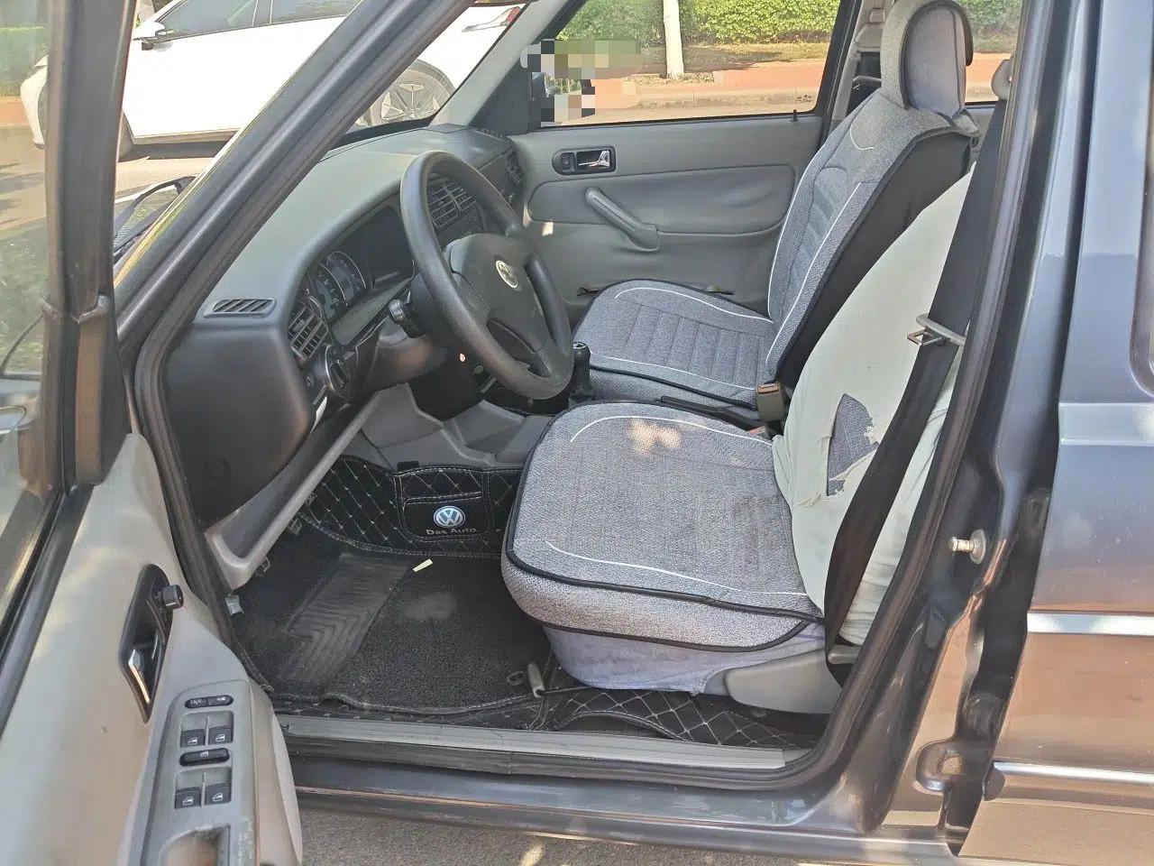 Volkswagen Jetta 2008 CIF Spring Model — миниатюра 16