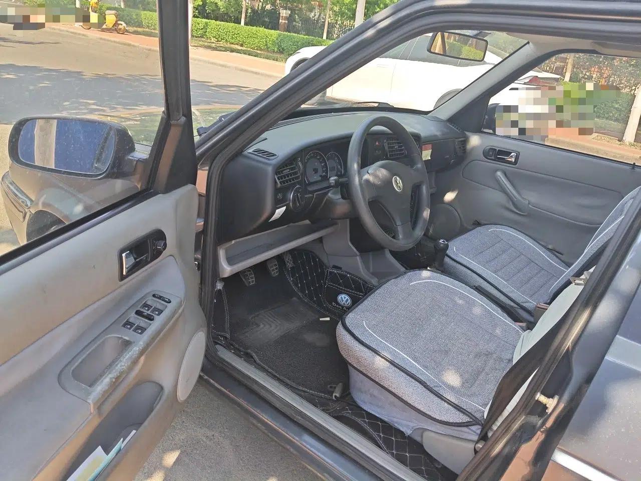Volkswagen Jetta 2008 CIF Spring Model — миниатюра 17