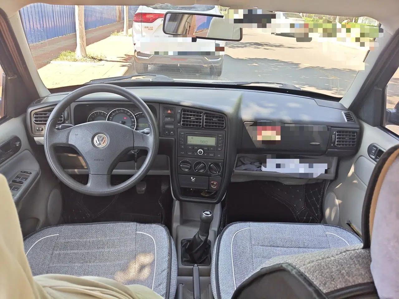 Volkswagen Jetta 2008 CIF Spring Model — миниатюра 10