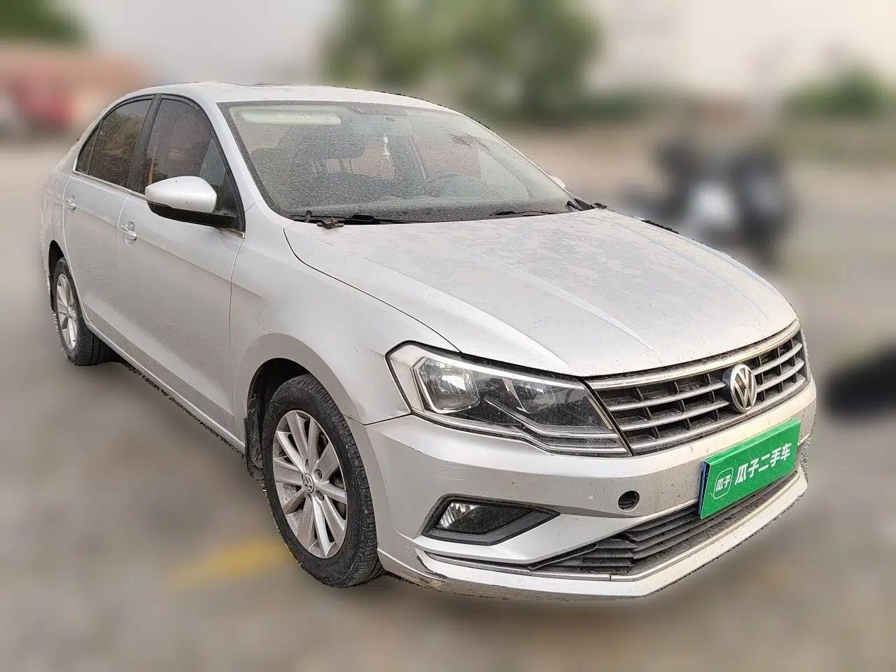 Volkswagen Jetta 2017 1.4L Manual Comfort Model — миниатюра 3