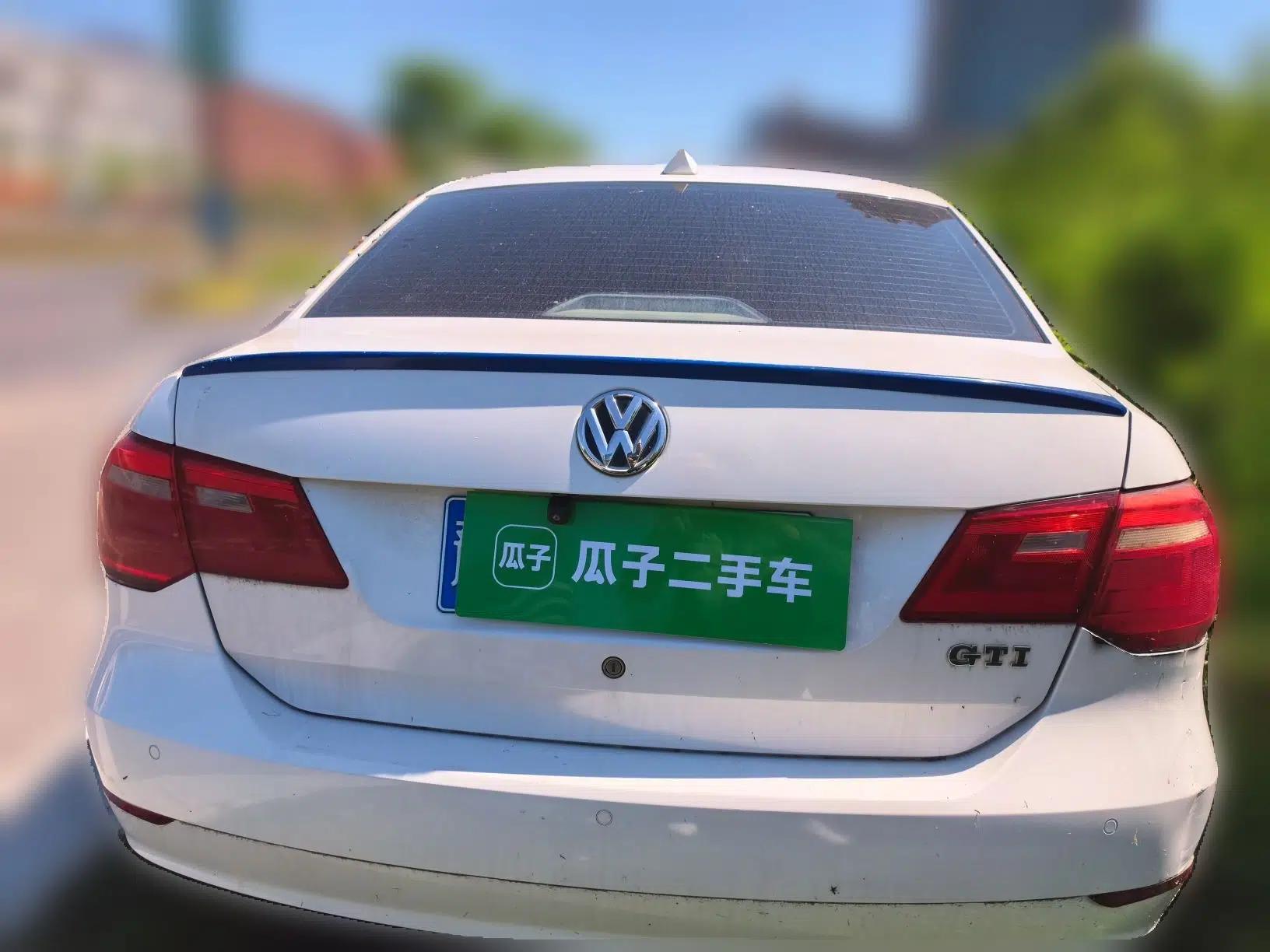 Volkswagen Jetta 2015 1.4L Manual Comfort Model — миниатюра 5