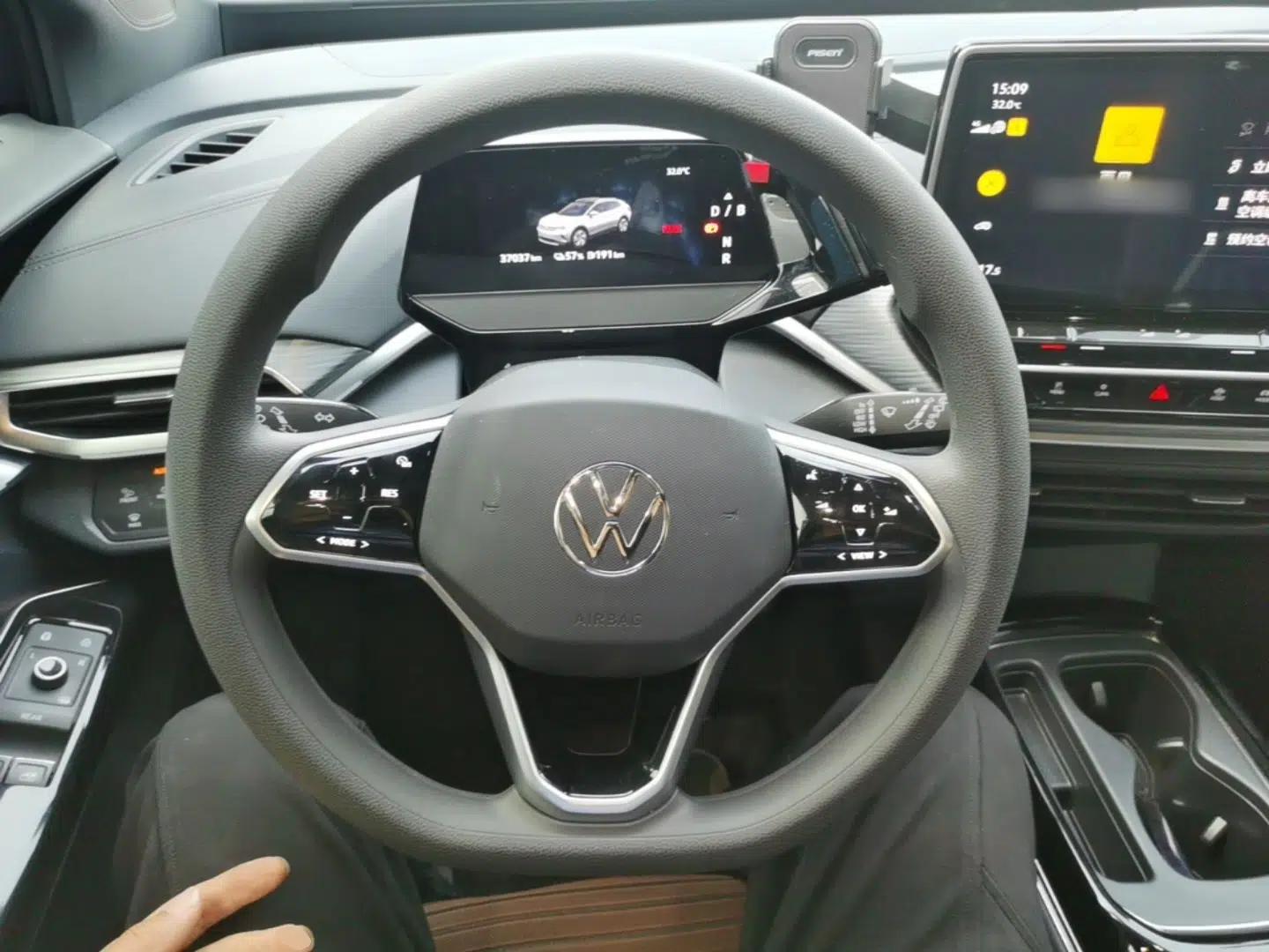 Volkswagen ID.4 CROZZ 2024 Pure Edition Limited Edition — миниатюра 14