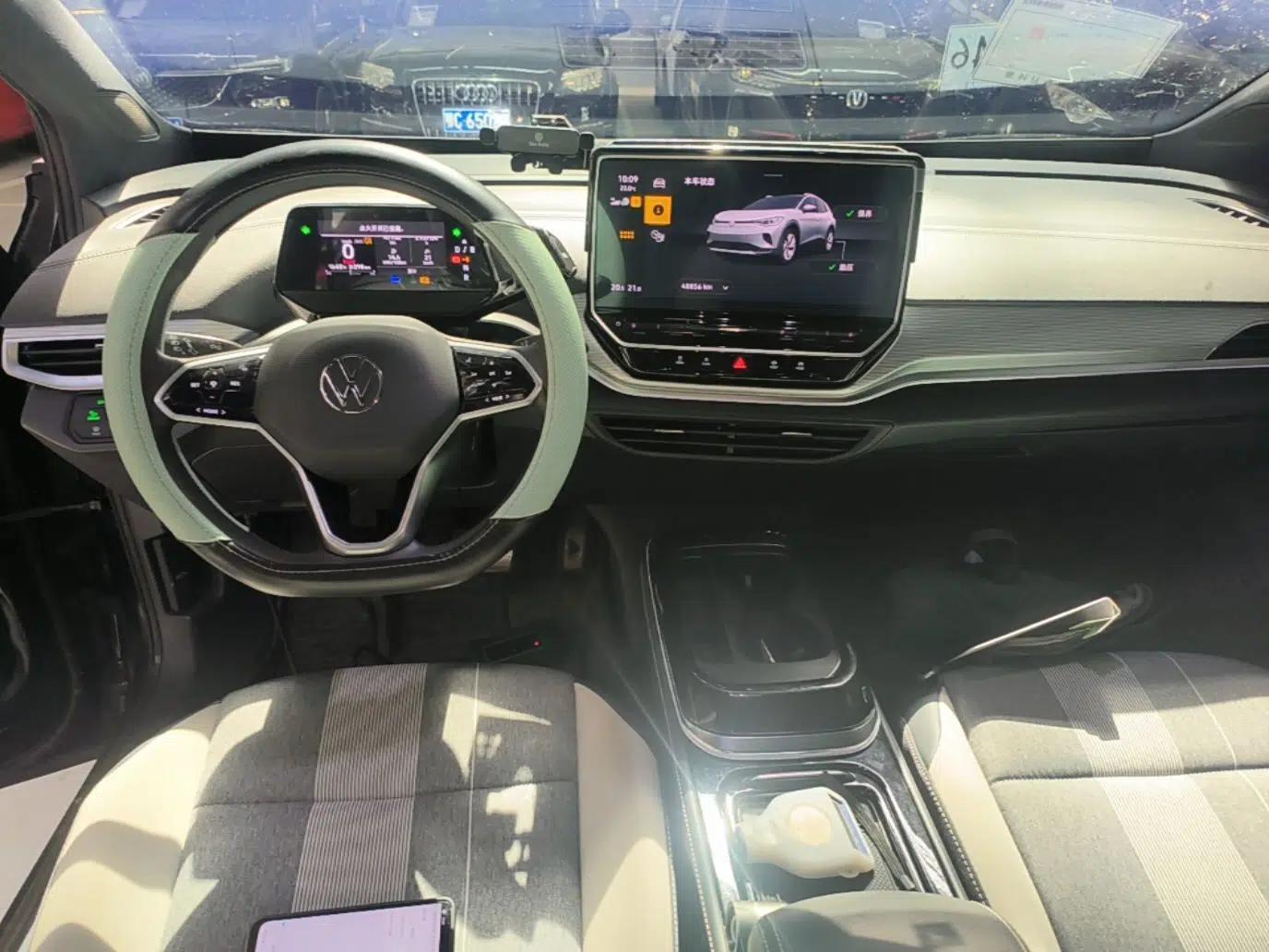 Volkswagen ID.4 CROZZ 2022 Pure Edition Limited Edition — миниатюра 12