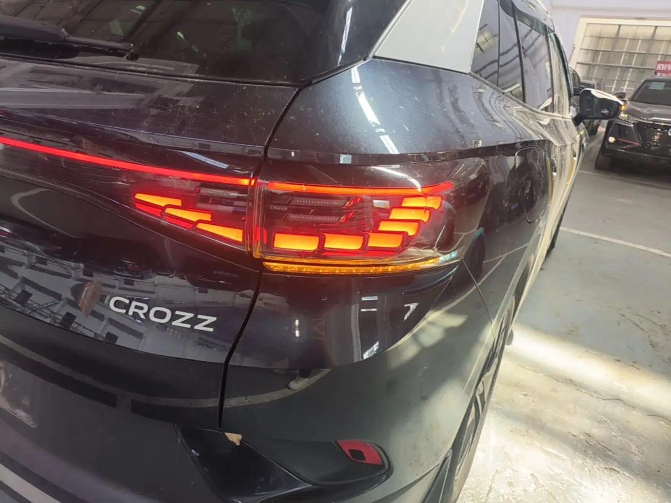 Volkswagen ID.4 CROZZ 2022 Pure Edition Limited Edition — миниатюра 8