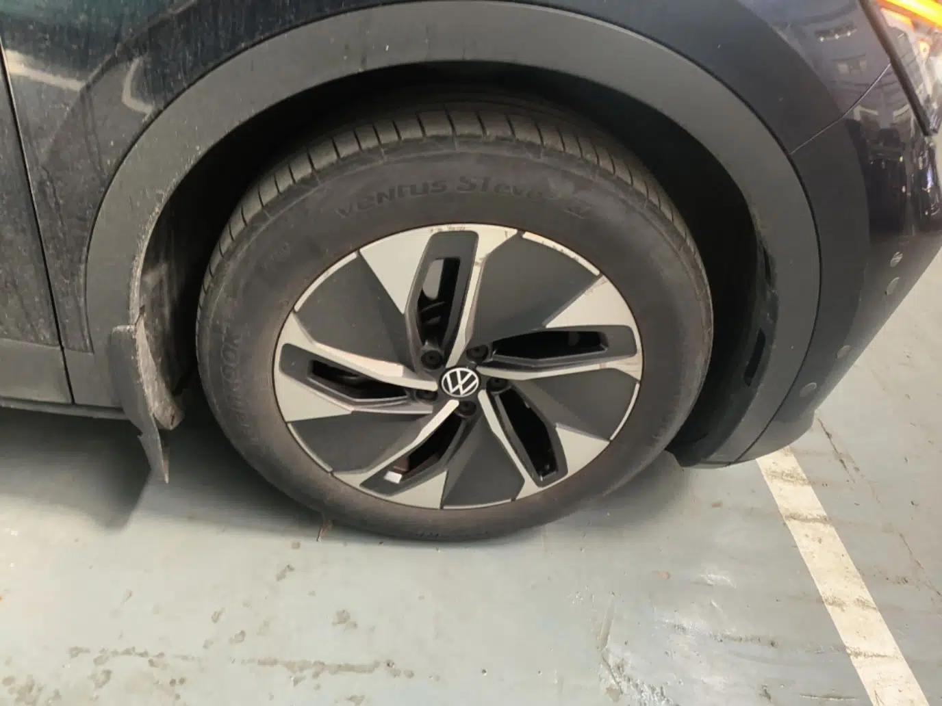 Volkswagen ID.4 CROZZ 2022 Pure Edition Limited Edition — миниатюра 10