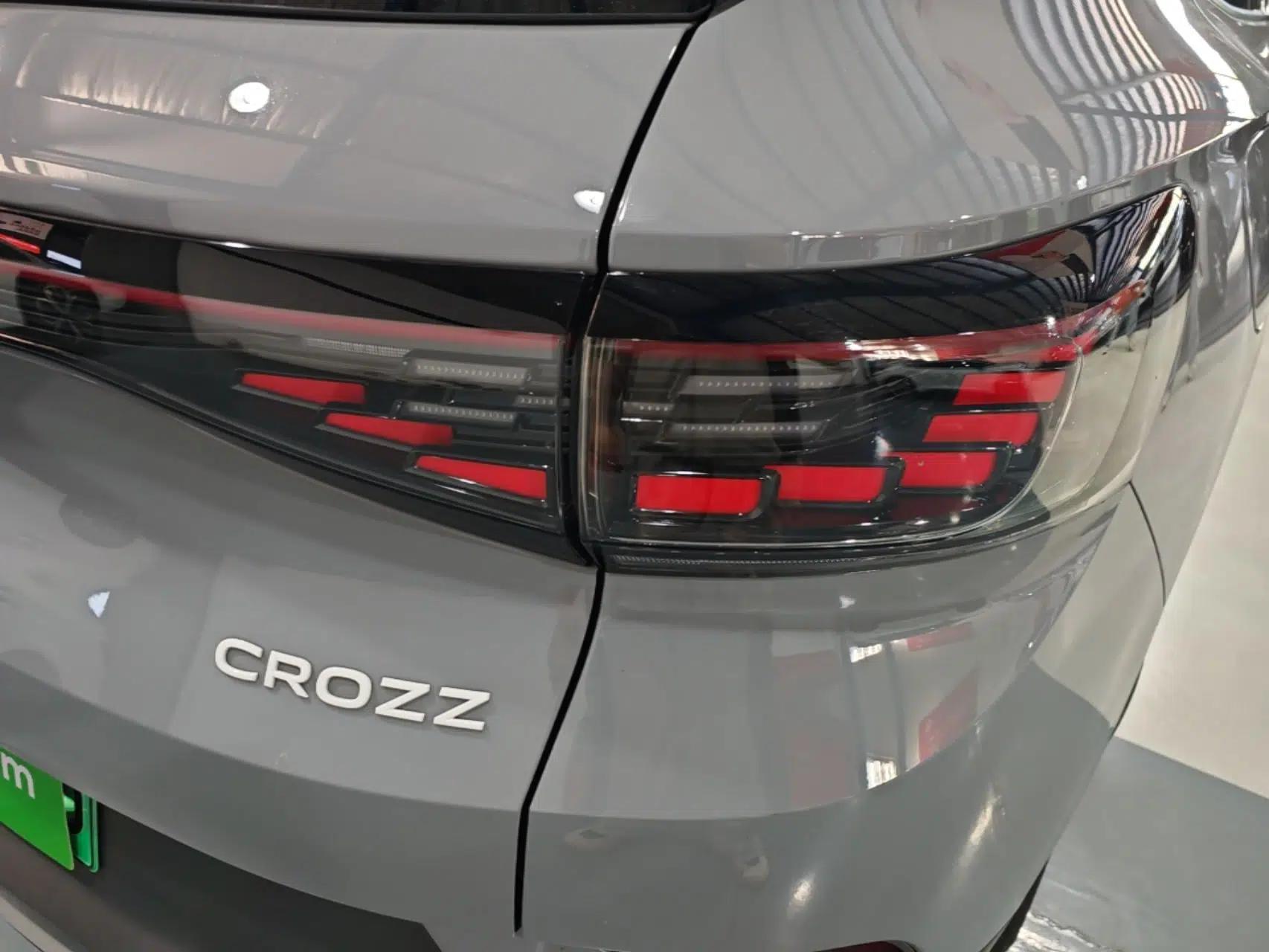 Volkswagen ID.4 CROZZ 2024 Pure Edition Limited Edition — миниатюра 7