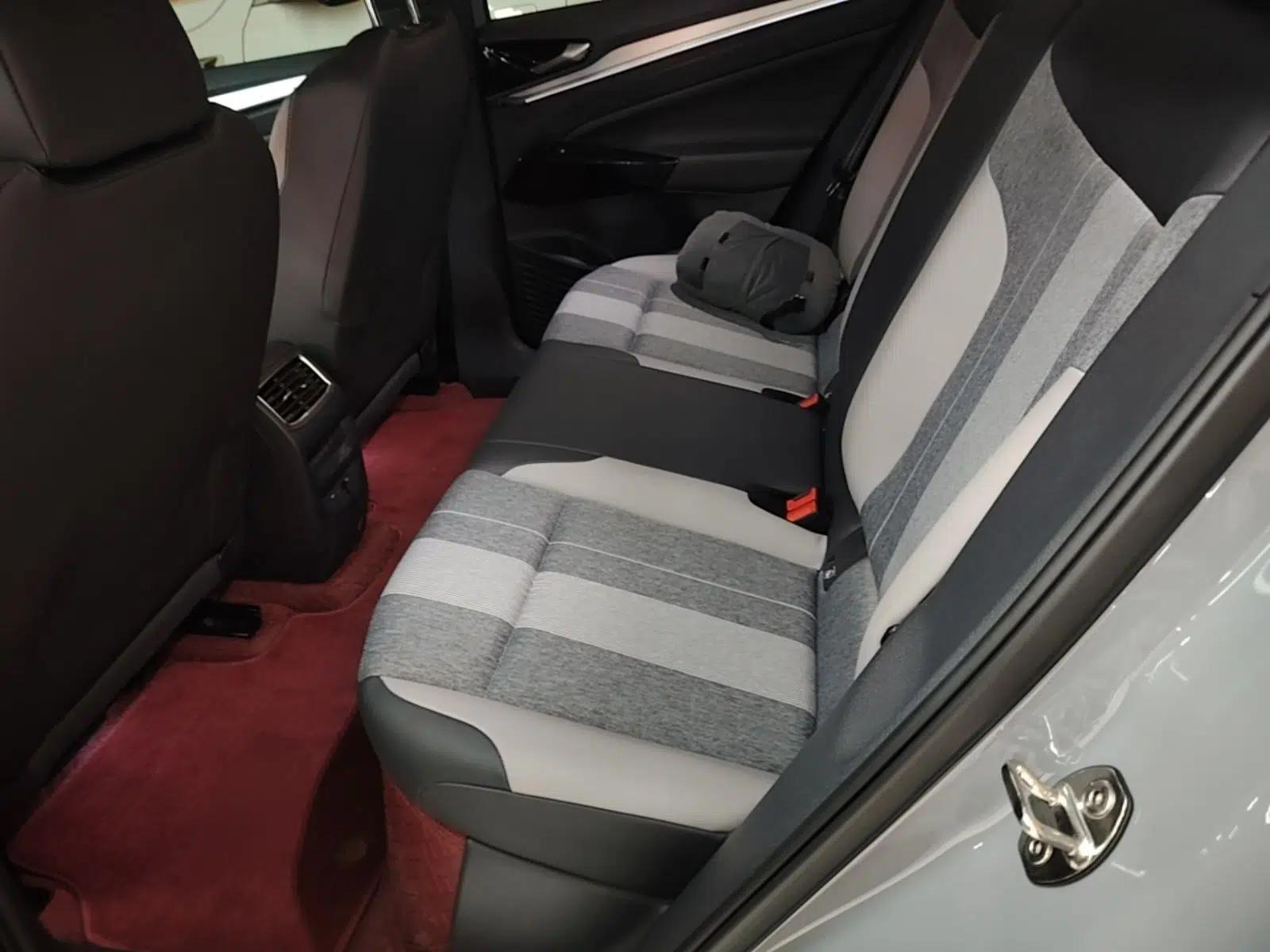 Volkswagen ID.4 CROZZ 2025 Pure Edition — миниатюра 20