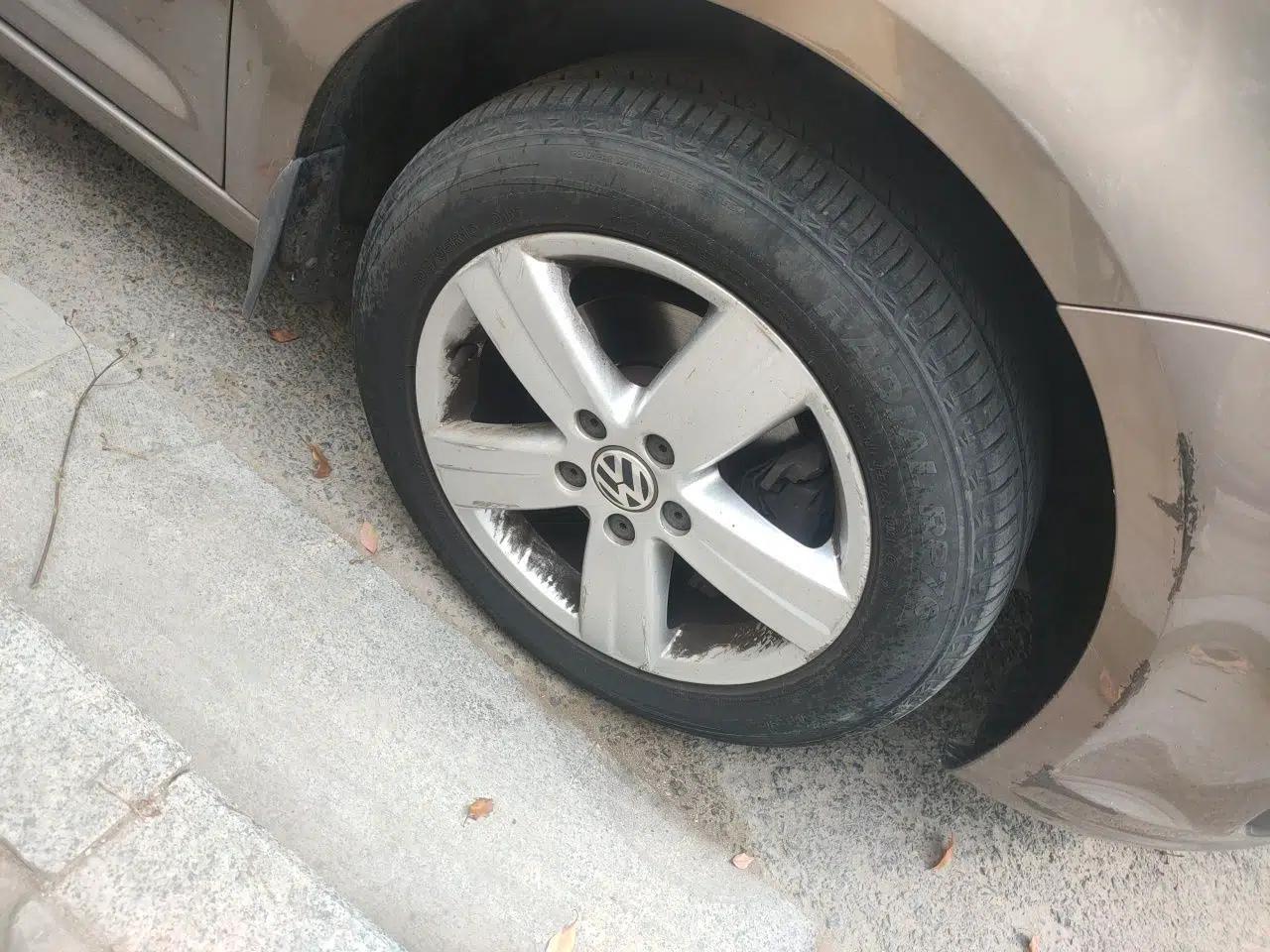 Volkswagen Touran 2015 1.4T Manual Fashion Edition 5-Seater — миниатюра 8