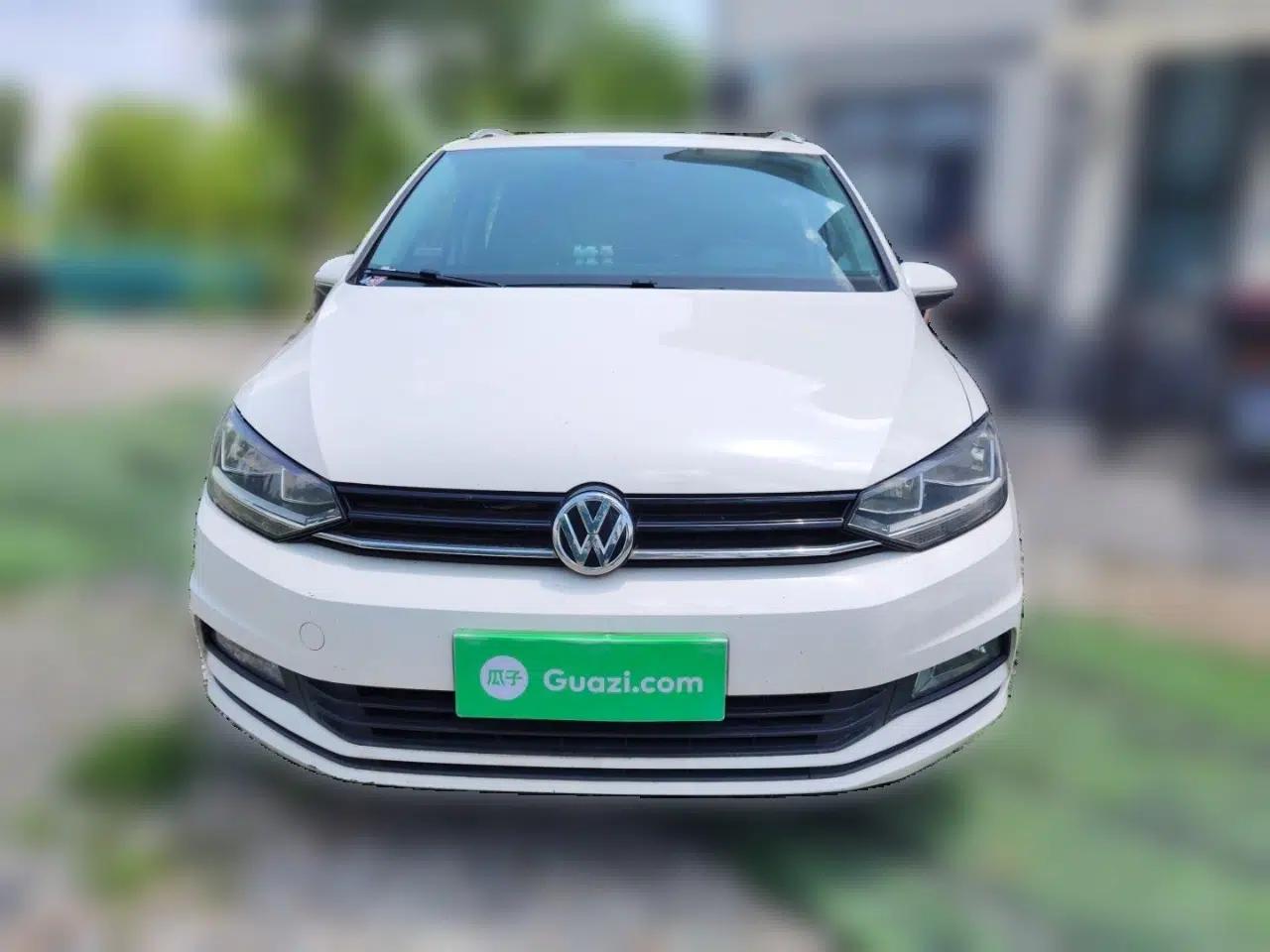 Volkswagen Touran 2016 Touran L 280TSI DSG Style Edition — миниатюра 2