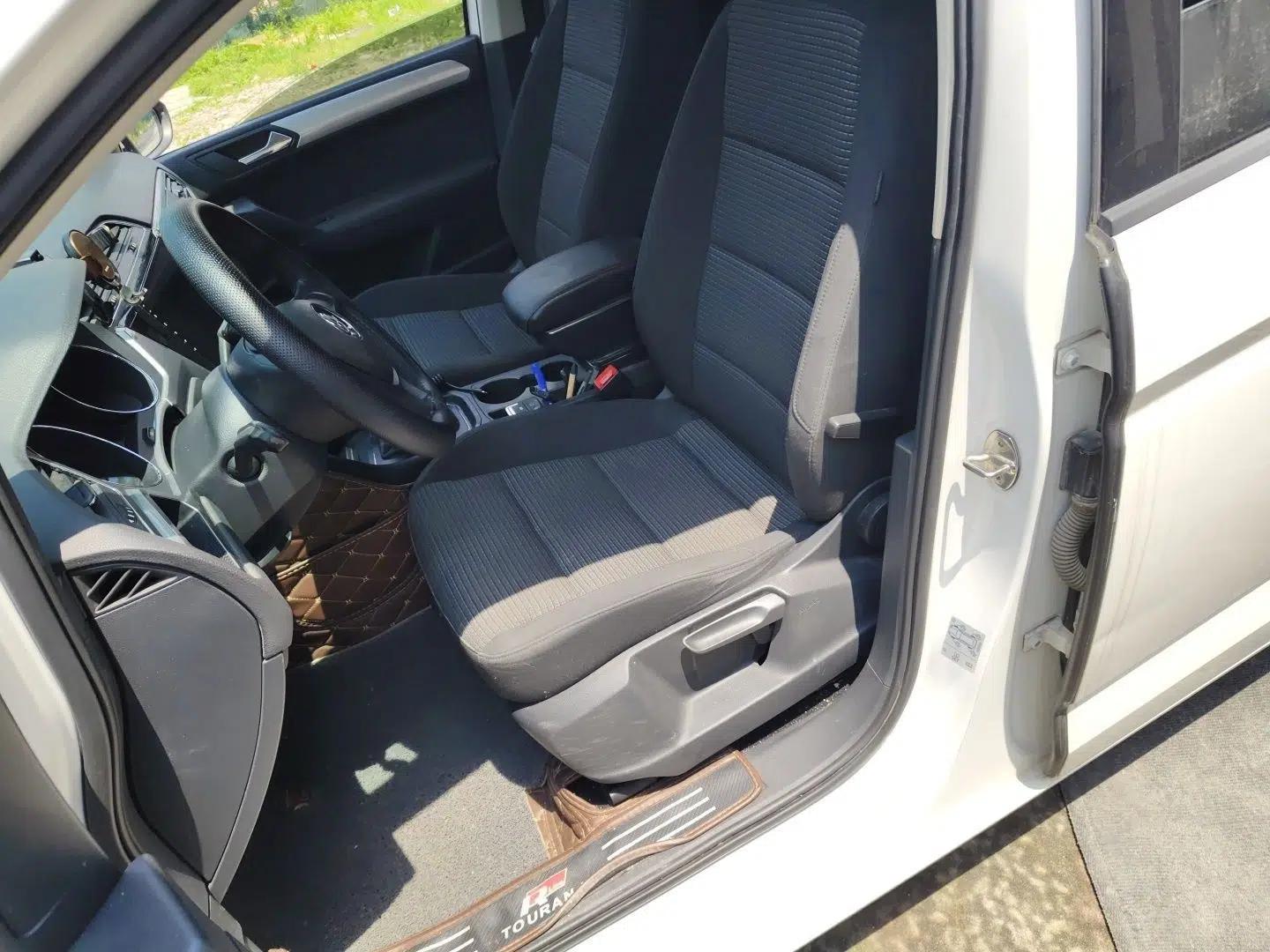 Volkswagen Touran 2016 Touran L 280TSI DSG Style Edition — миниатюра 16