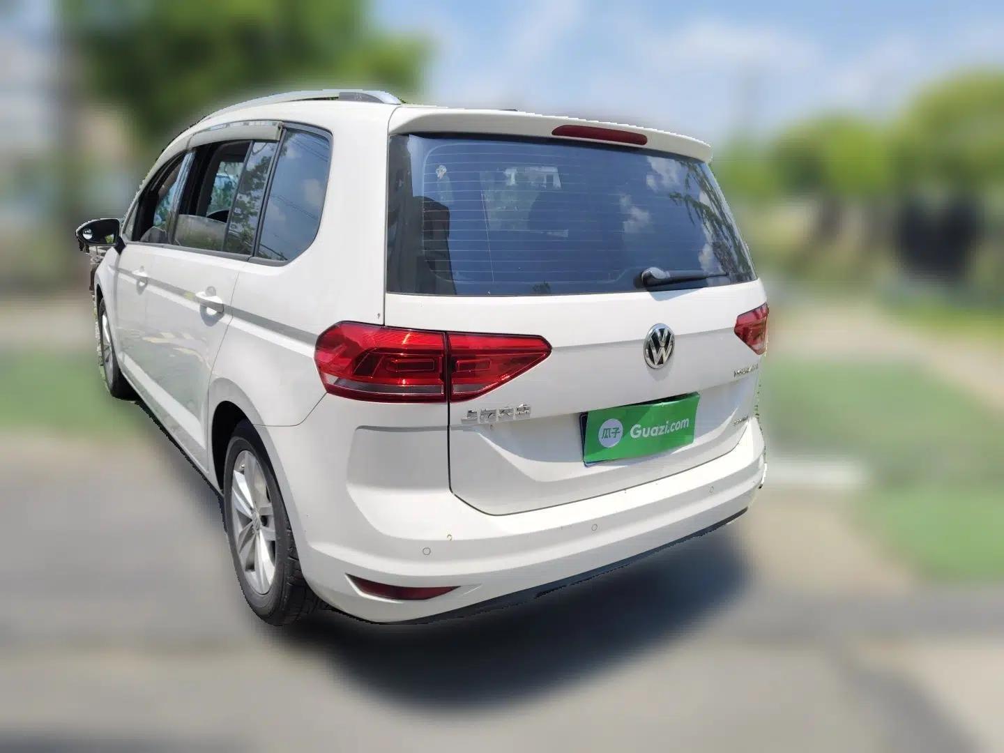 Volkswagen Touran 2016 Touran L 280TSI DSG Style Edition — миниатюра 4