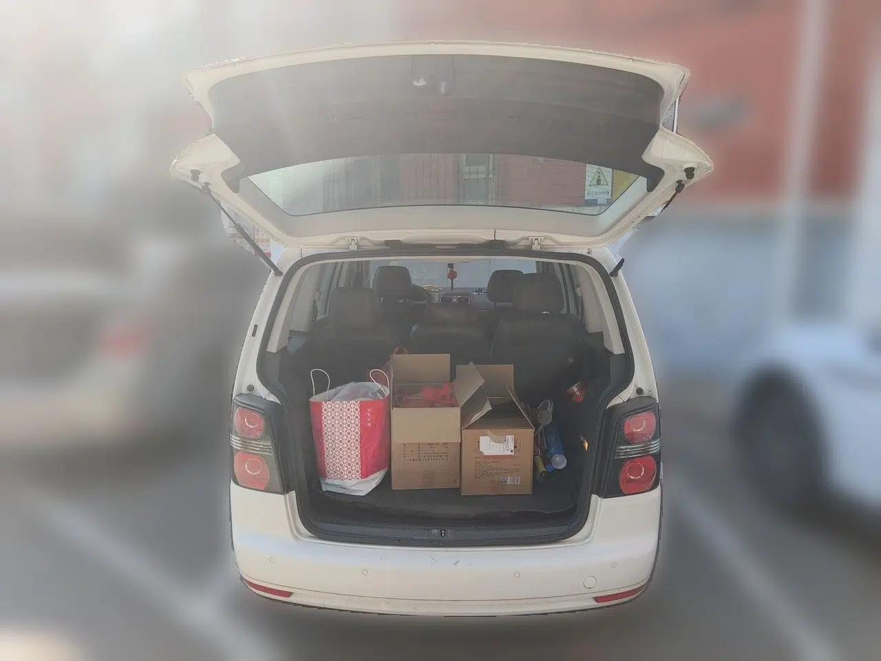 Volkswagen Touran 2015 1.4T DSG Comfort Edition 5 Seats — миниатюра 20