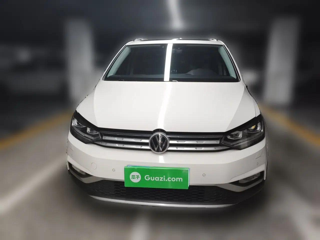 Volkswagen Touran 2021 Volkswagen Touran L 280TSI DSG Boundary Edition 7-Seater — миниатюра 2