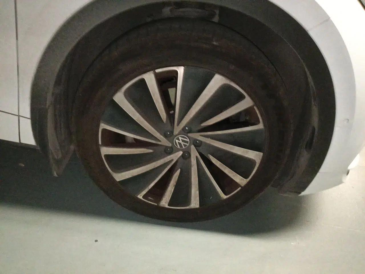 Volkswagen ID.4 X 2023 Upgraded Model Ultra-Long Range Version — миниатюра 8