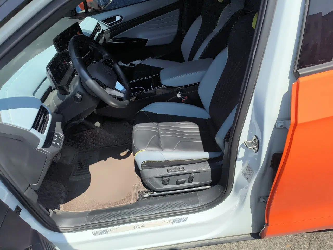 Volkswagen ID.4 X 2023 Ultra-Intelligent Long-Range Version — миниатюра 16