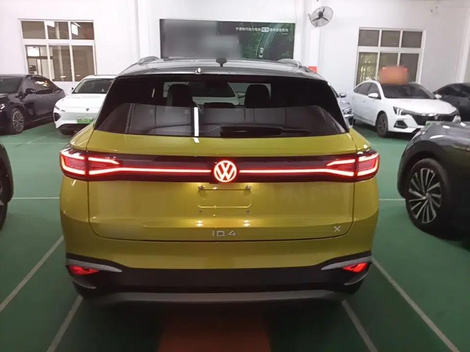 Volkswagen ID.4 X 2022 Pure Long-Range Version — миниатюра 3