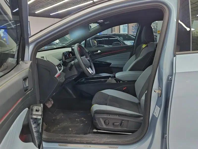 Volkswagen ID.4 X 2021 Pro Smart Long-Range Edition — миниатюра 11
