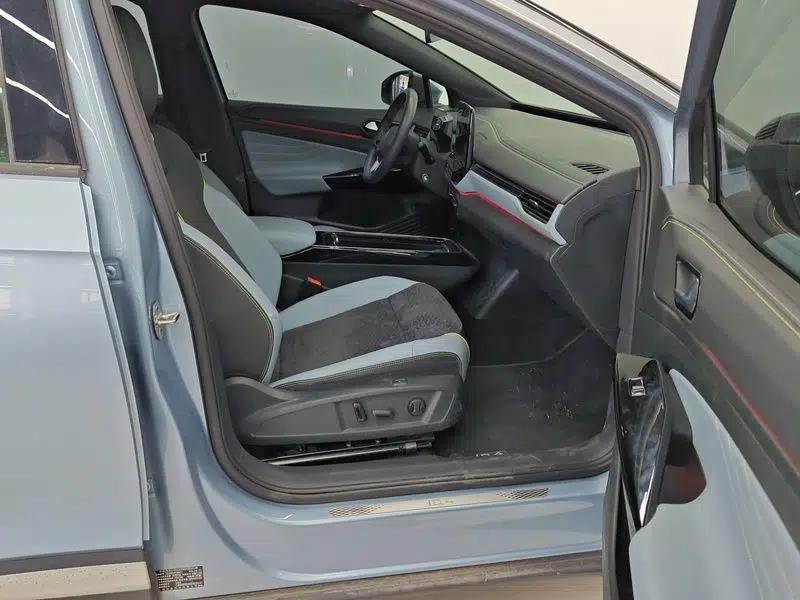 Volkswagen ID.4 X 2021 Pro Smart Long-Range Edition — миниатюра 15