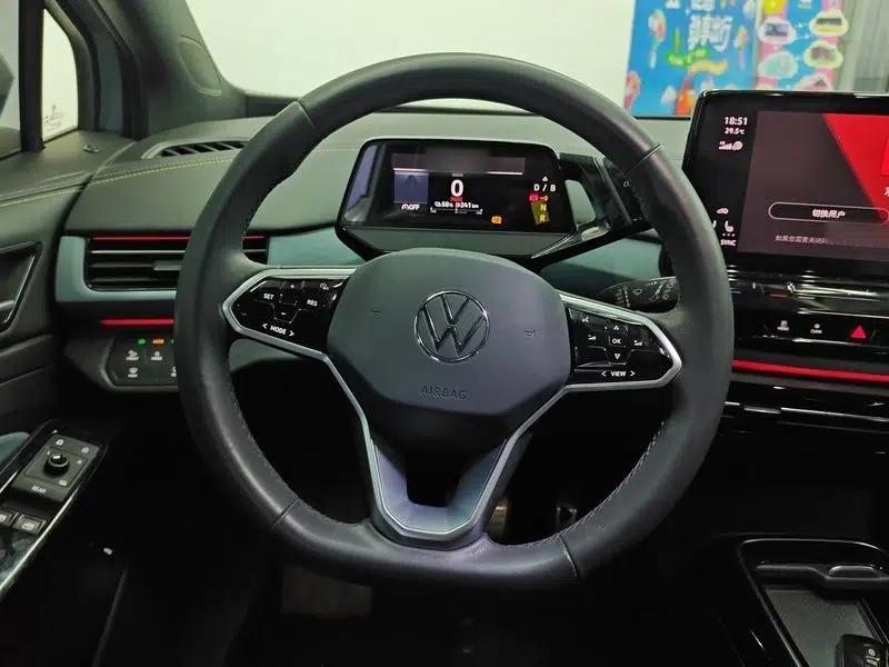 Volkswagen ID.4 X 2021 Pro Smart Long-Range Edition — миниатюра 7