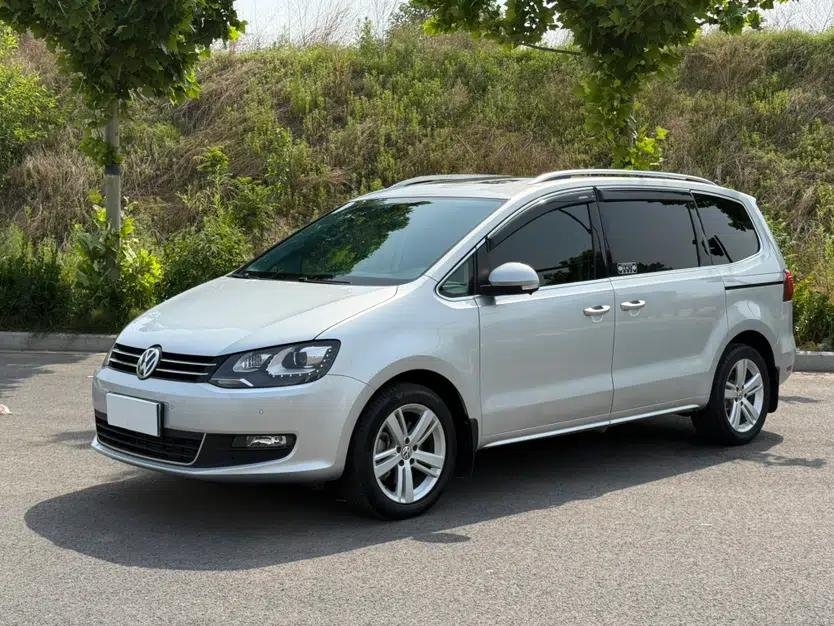 Volkswagen Sharan 2018 Revised Version 380TSI Comfort Edition 7-Seater — миниатюра 1