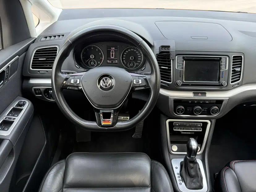 Volkswagen Sharan 2018 Revised Version 380TSI Comfort Edition 7-Seater — миниатюра 12
