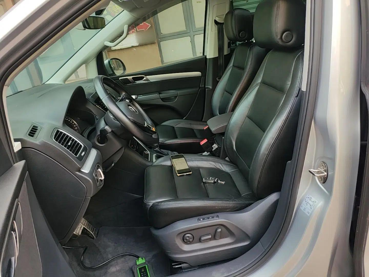 Volkswagen Sharan 2018 Revised Version 380TSI Comfort Edition 7-Seater — миниатюра 17
