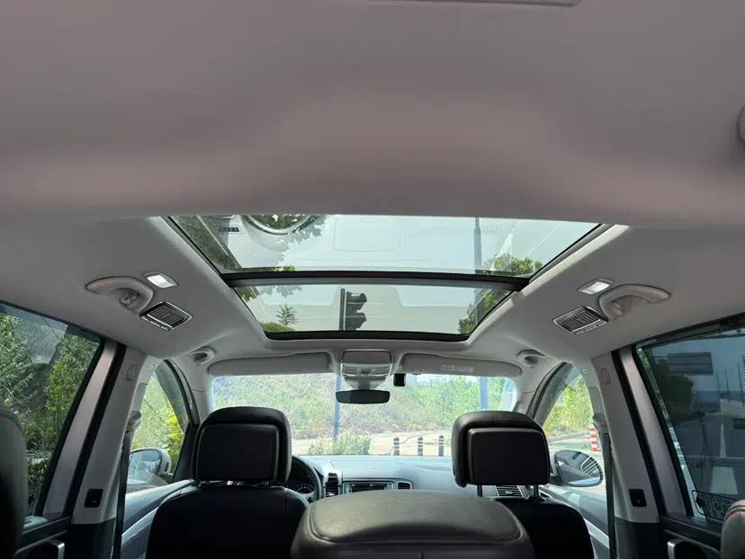 Volkswagen Sharan 2018 Revised Version 380TSI Comfort Edition 7-Seater — миниатюра 18