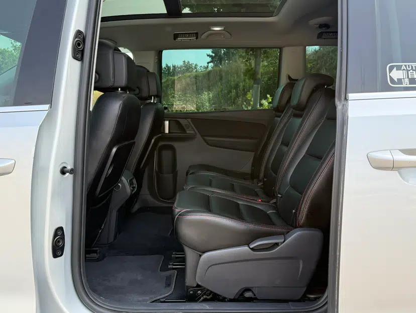 Volkswagen Sharan 2018 Revised Version 380TSI Comfort Edition 7-Seater — миниатюра 20