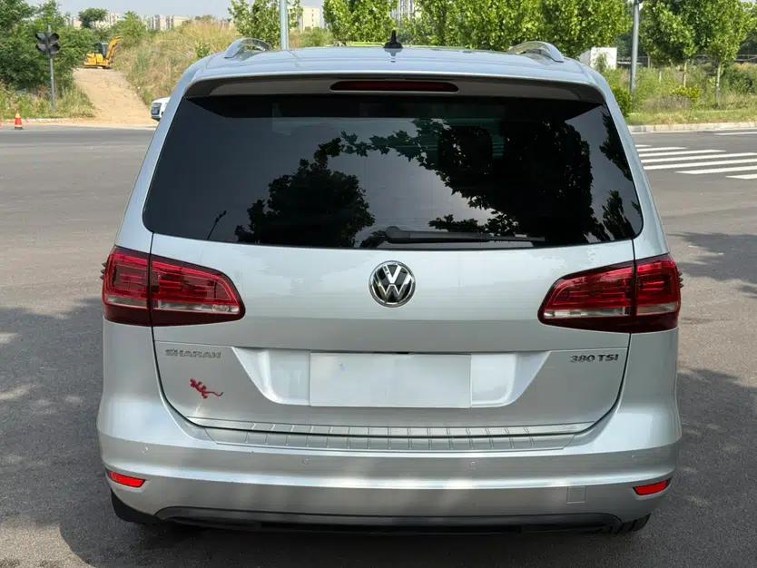 Volkswagen Sharan 2018 Revised Version 380TSI Comfort Edition 7-Seater — миниатюра 3