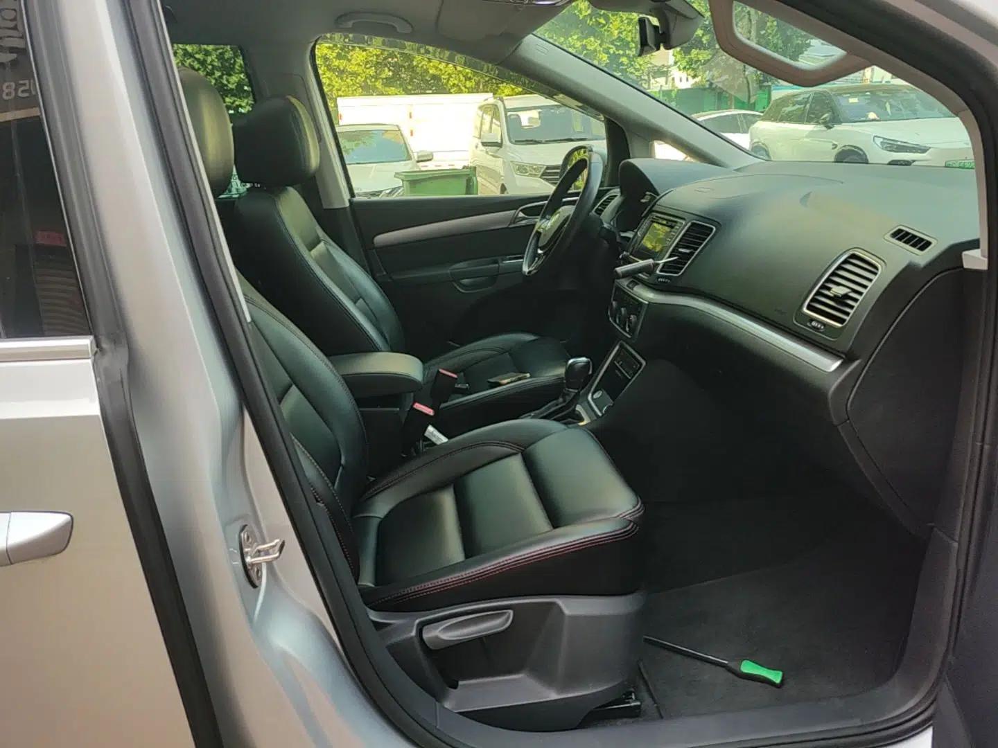Volkswagen Sharan 2018 Revised Version 380TSI Comfort Edition 7-Seater — миниатюра 25