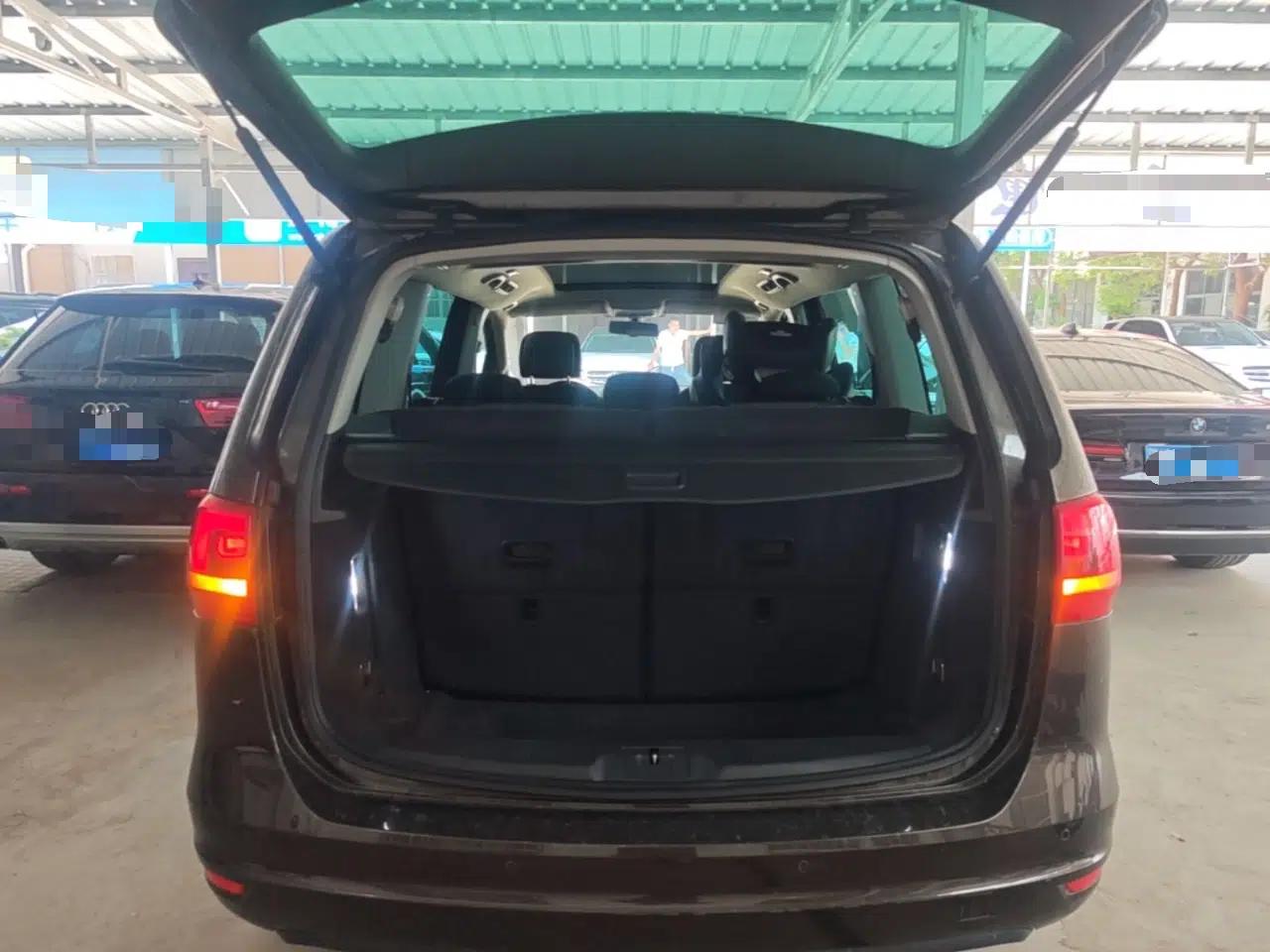 Volkswagen Sharan 2014 2.0 TSI Standard Model — миниатюра 21