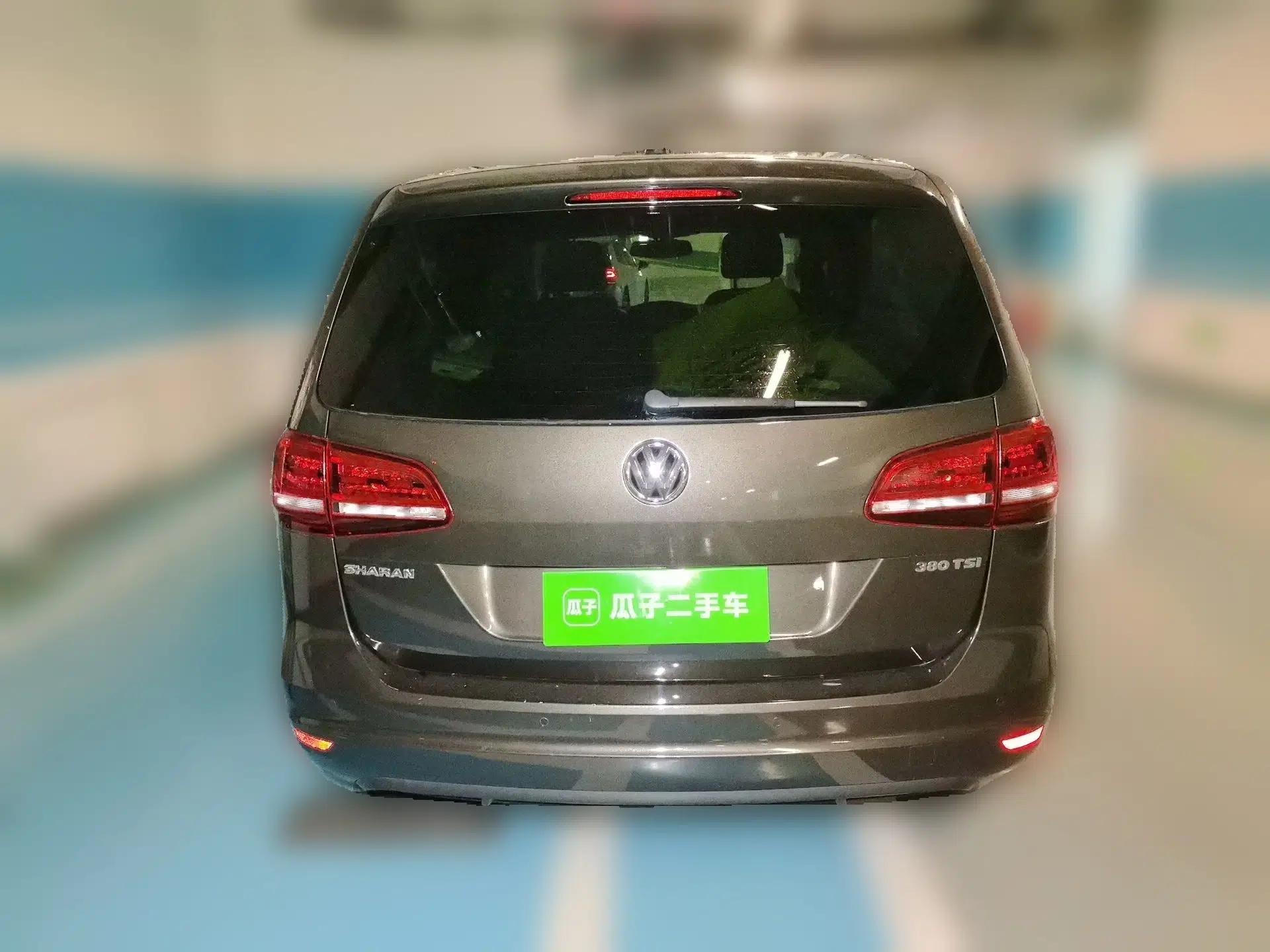 Volkswagen Sharan 2019 380TSI Comfort Edition 7-Seater — миниатюра 5