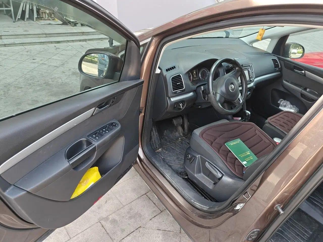 Volkswagen Sharan 2012 2.0 TSI Standard Version Euro IV — миниатюра 17
