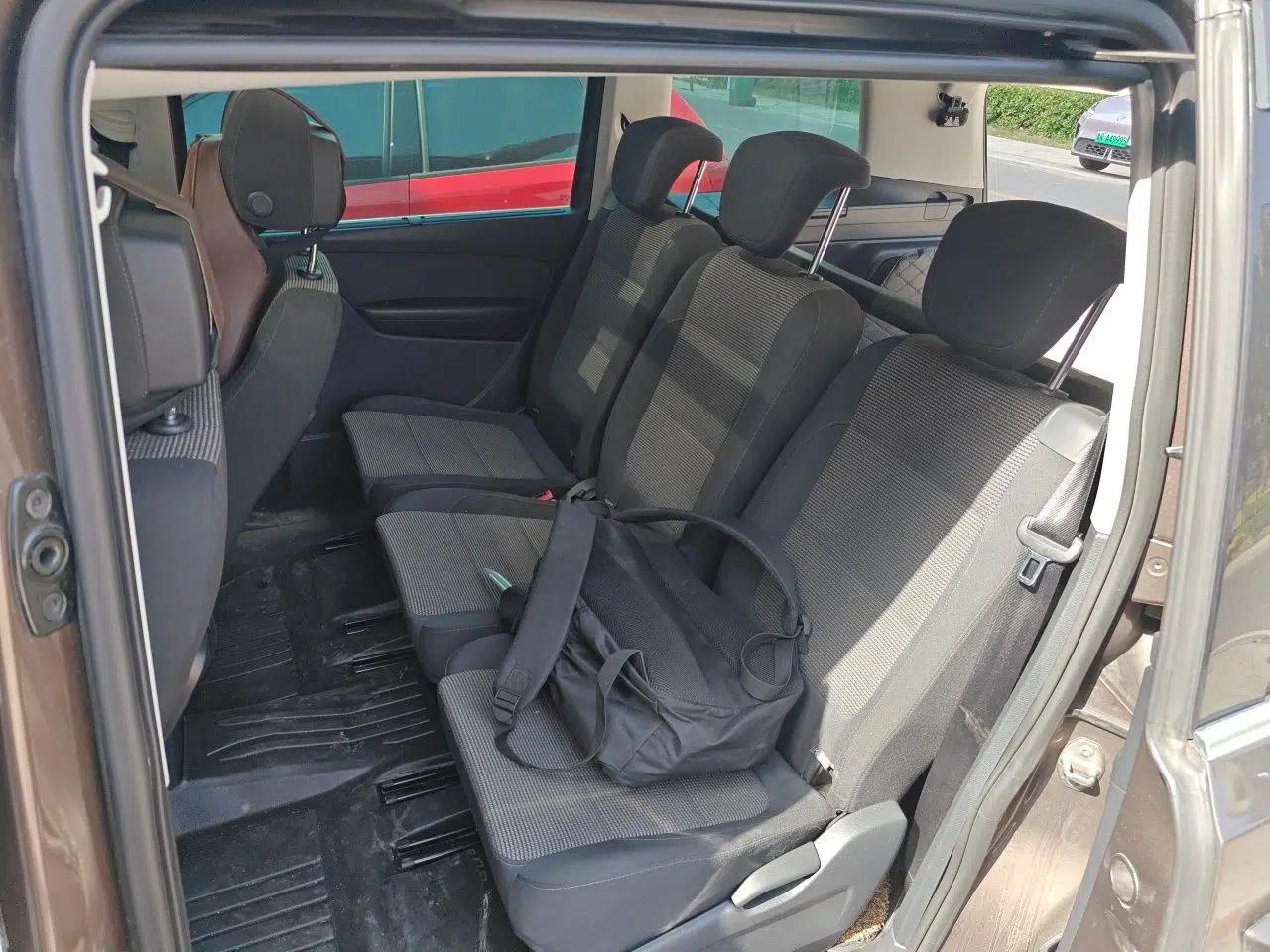 Volkswagen Sharan 2012 2.0 TSI Standard Version Euro IV — миниатюра 18