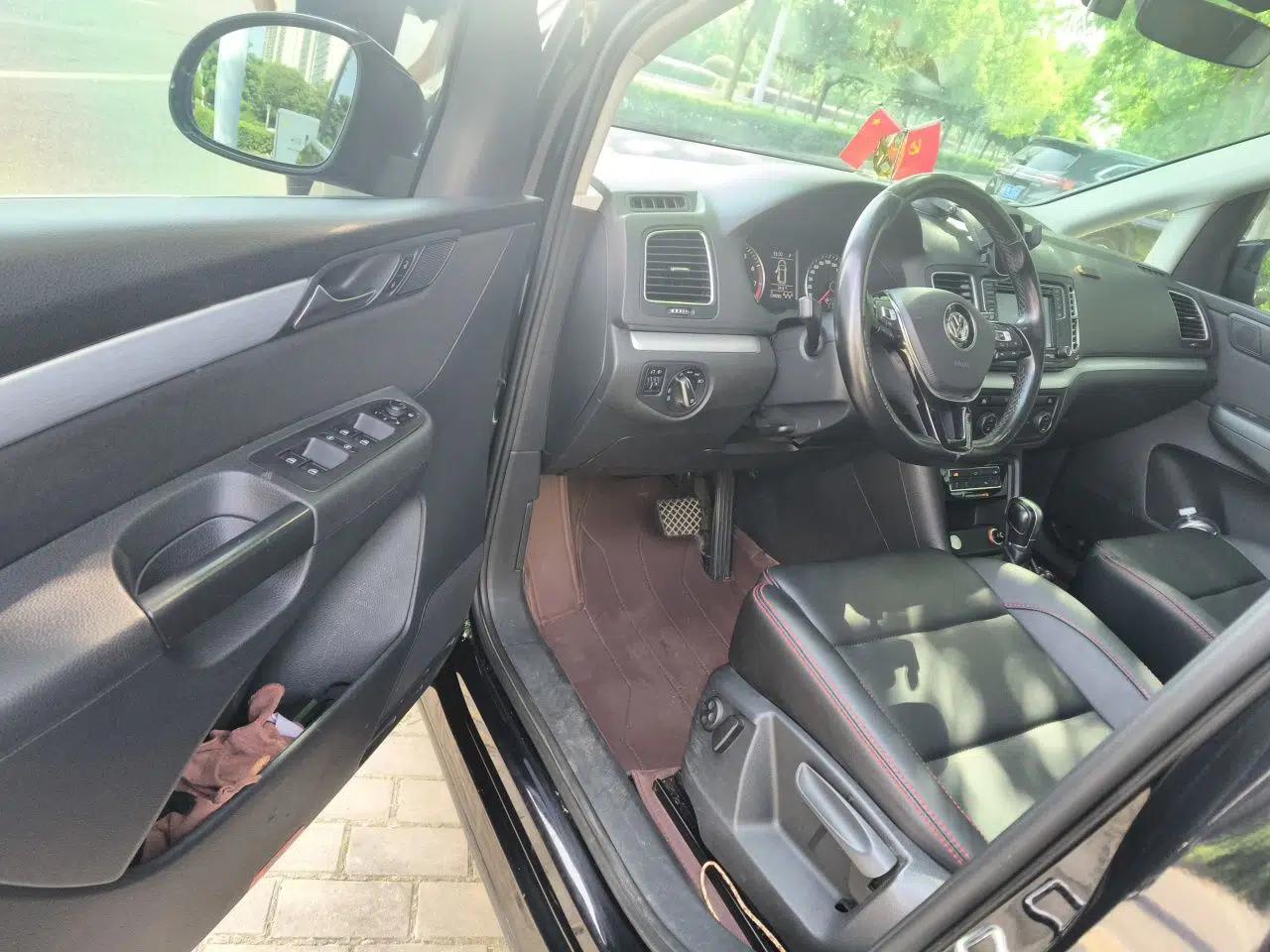 Volkswagen Sharan 2018 380TSI Enjoyment Edition Premium 7-Seater — миниатюра 17