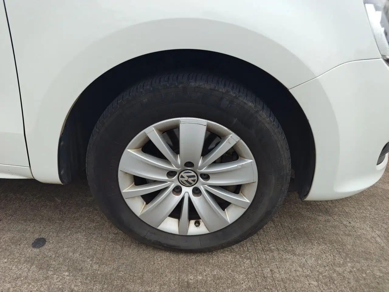 Volkswagen Sharan 2013 1.8TSI Standard Model — миниатюра 8