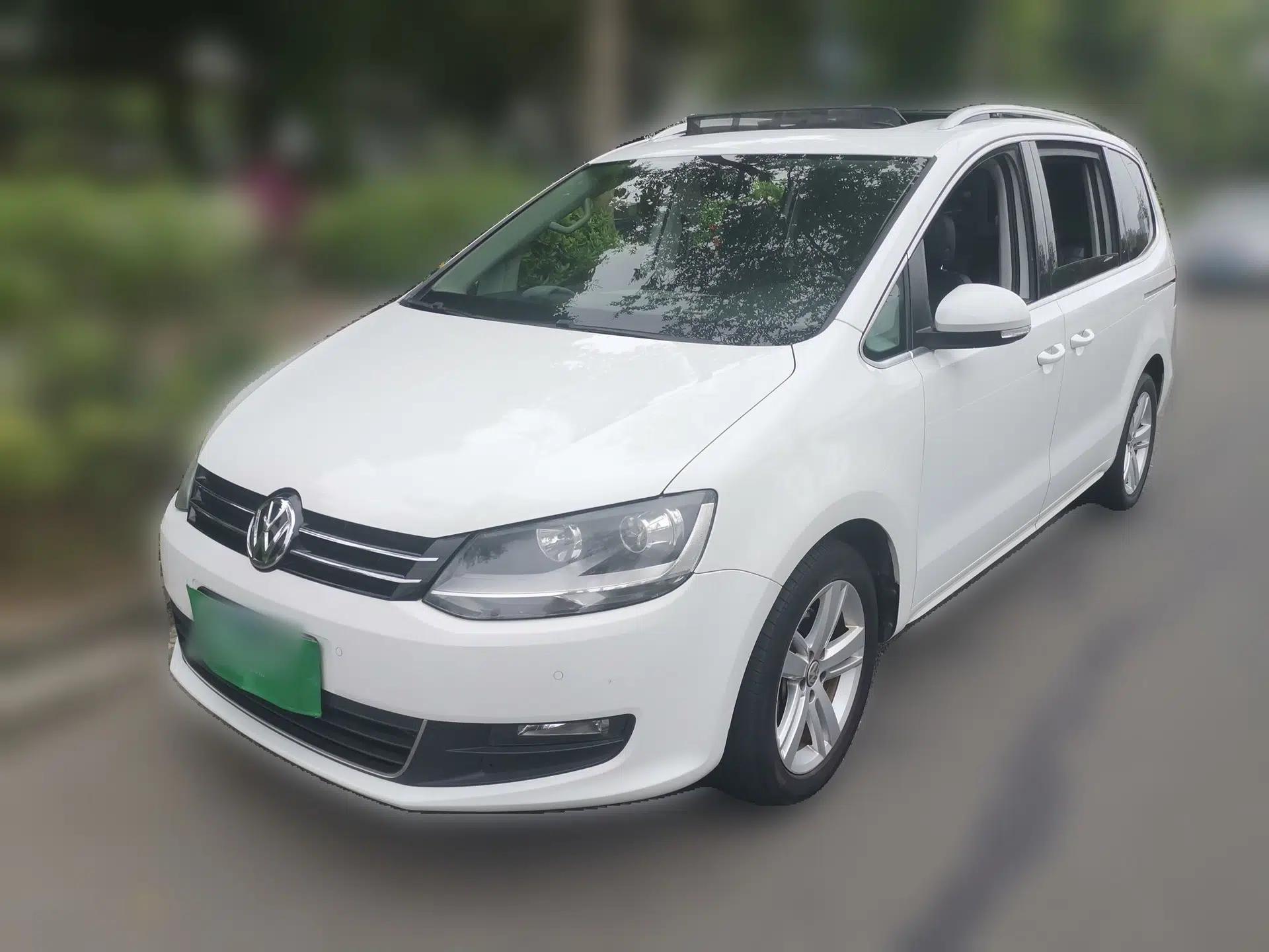 Volkswagen Sharan 2018 380TSI Comfort Edition 7-Seater — миниатюра 1
