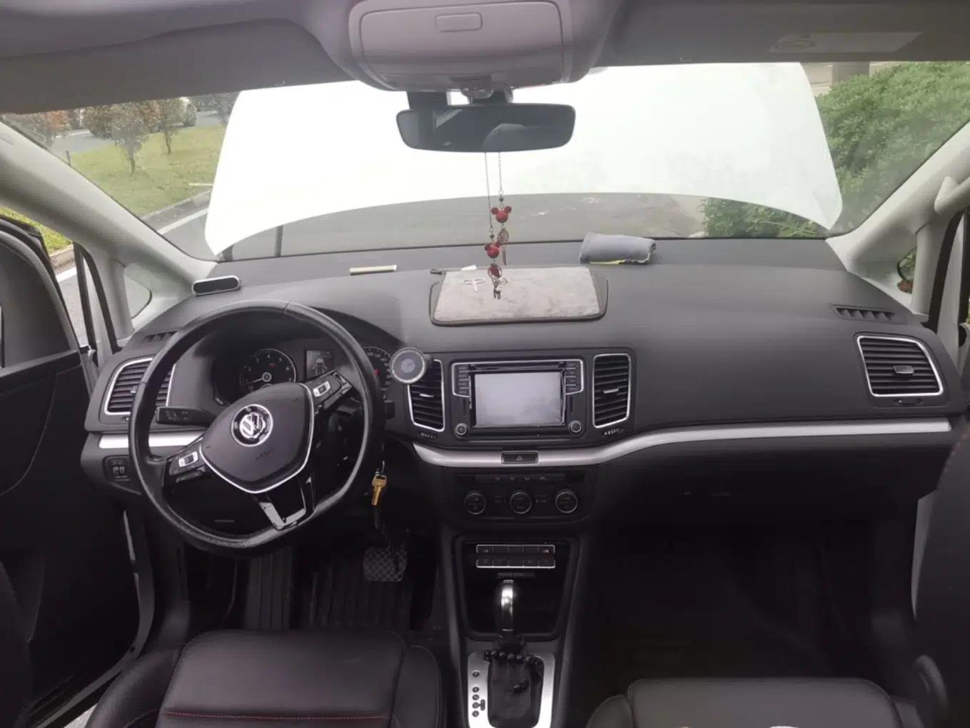 Volkswagen Sharan 2018 380TSI Comfort Edition 7-Seater — миниатюра 10