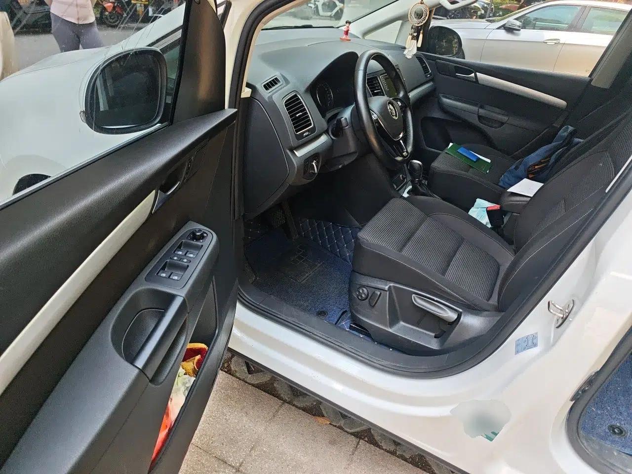 Volkswagen Sharan 2018 Revised Version 380TSI Comfort Edition 7-Seater — миниатюра 17