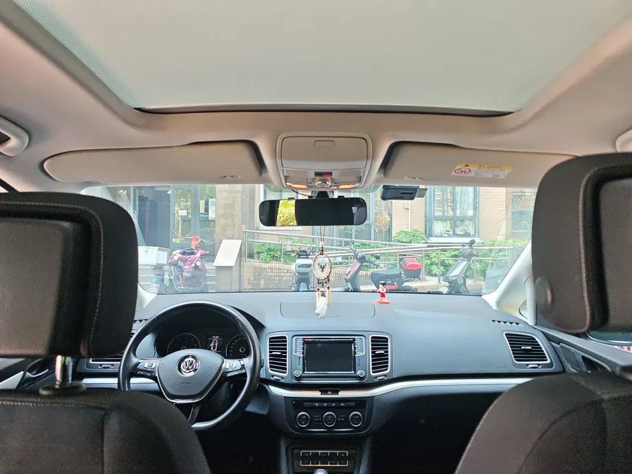 Volkswagen Sharan 2018 Revised Version 380TSI Comfort Edition 7-Seater — миниатюра 19
