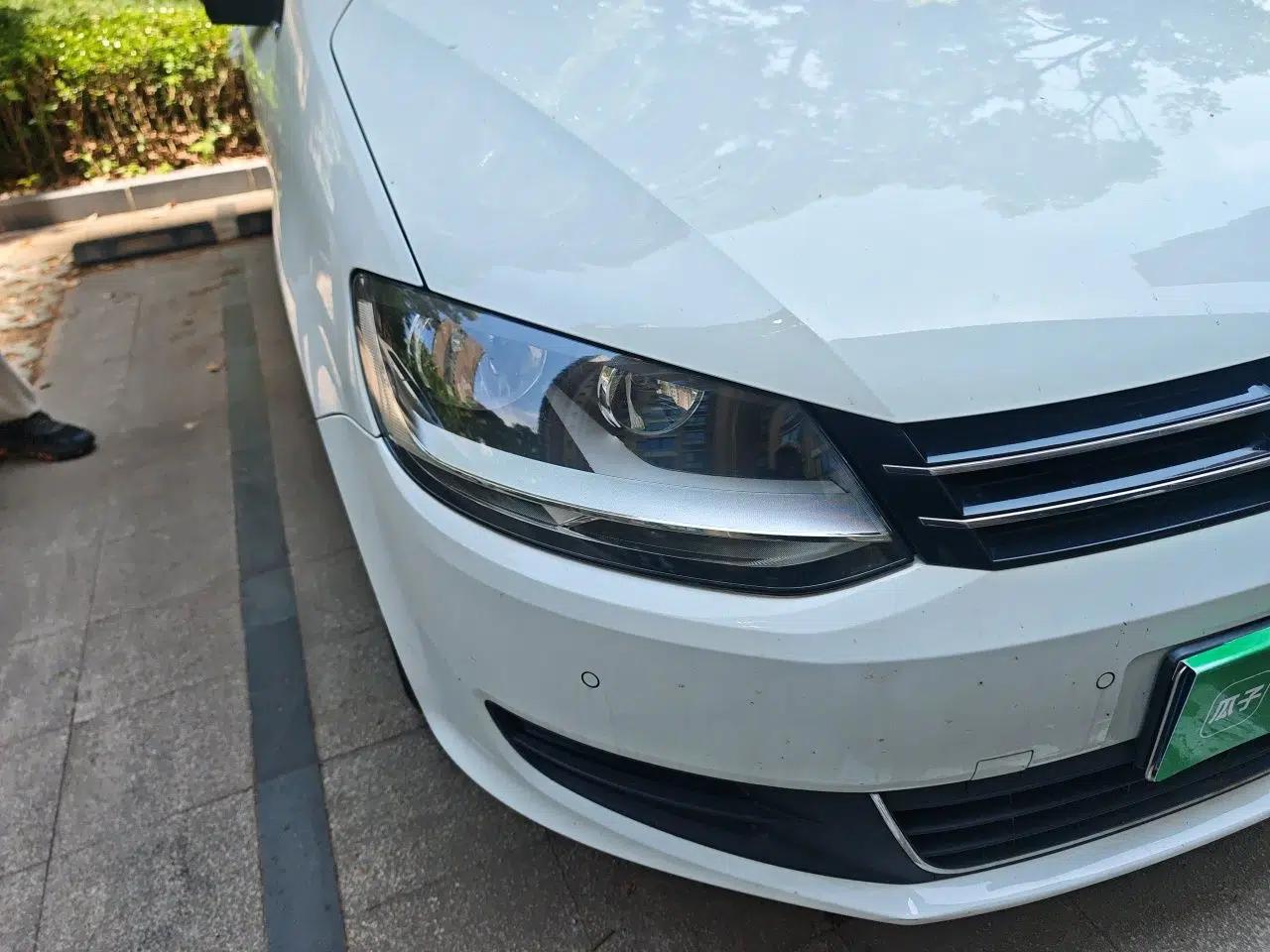 Volkswagen Sharan 2018 Revised Version 380TSI Comfort Edition 7-Seater — миниатюра 7