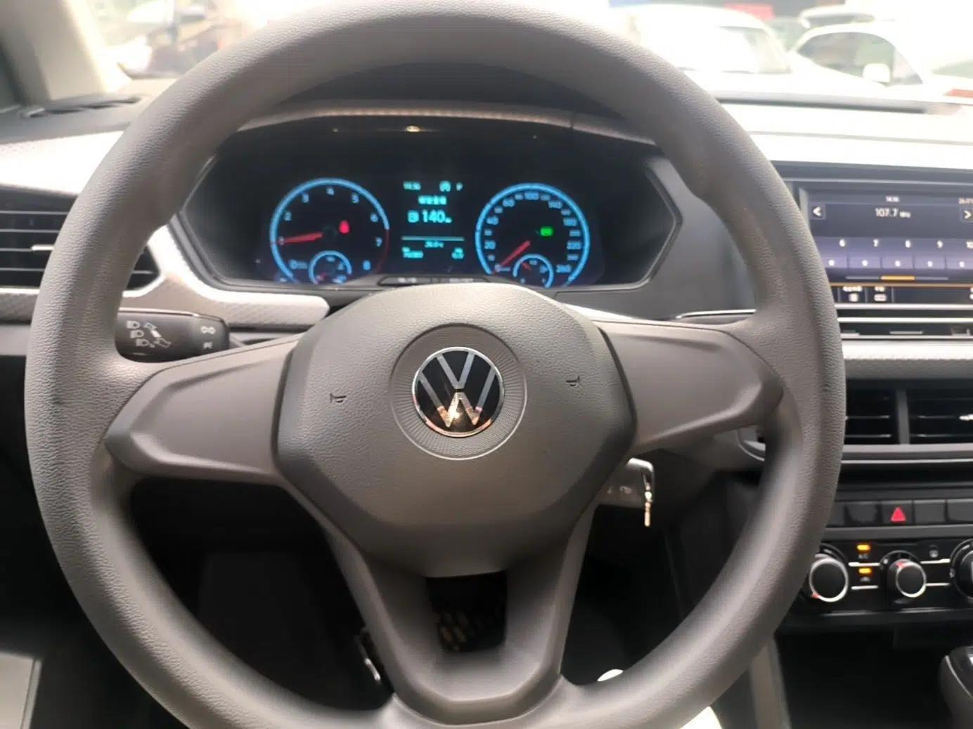 Volkswagen Tacqua 2020 1.5L Automatic Shang — миниатюра 14