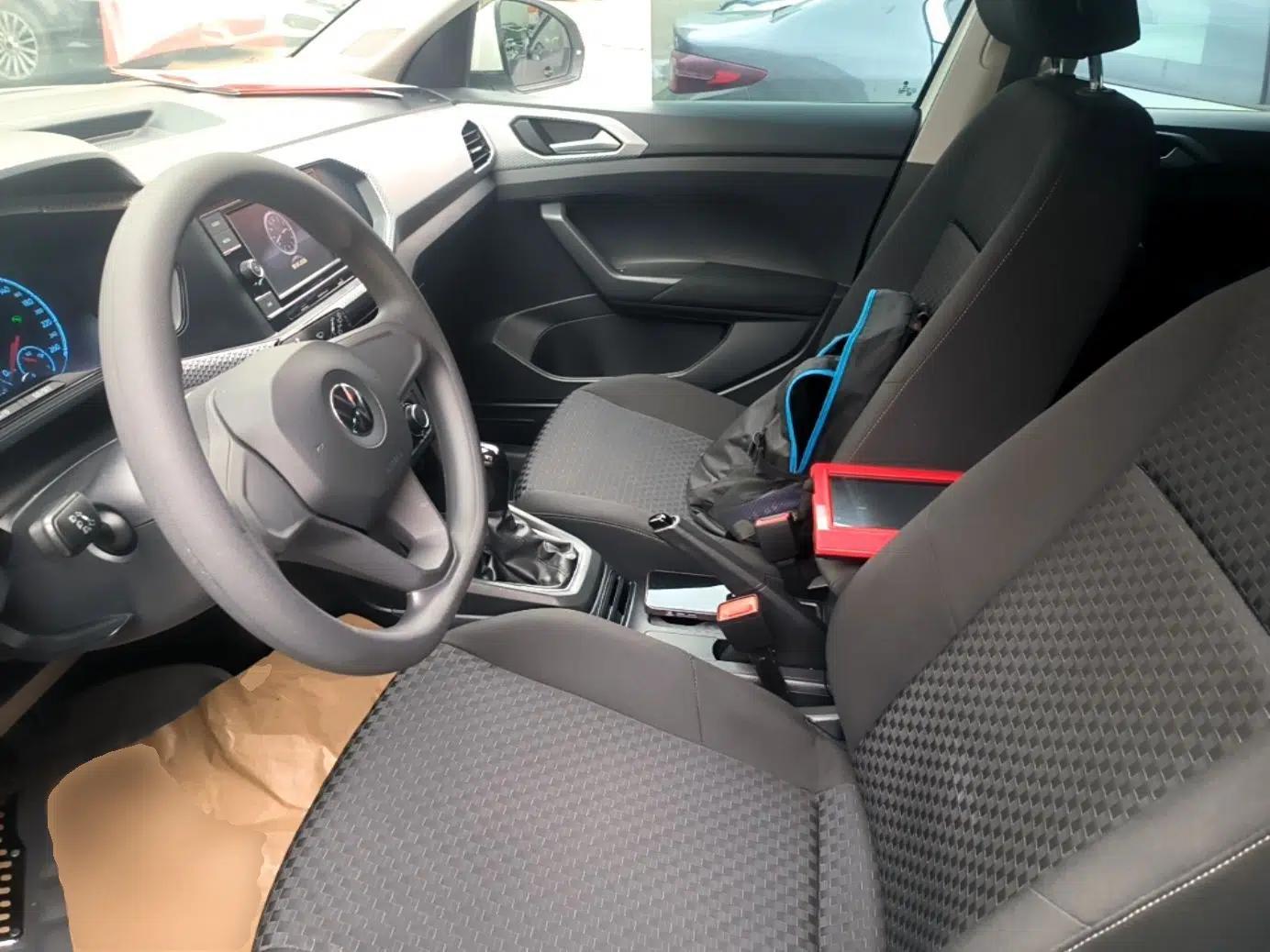 Volkswagen Tacqua 2020 1.5L Automatic Shang — миниатюра 18